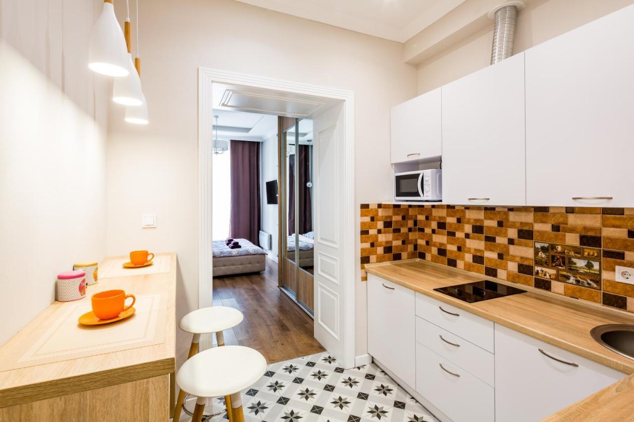 Apartment в центрі з дизайнерським ремонтом